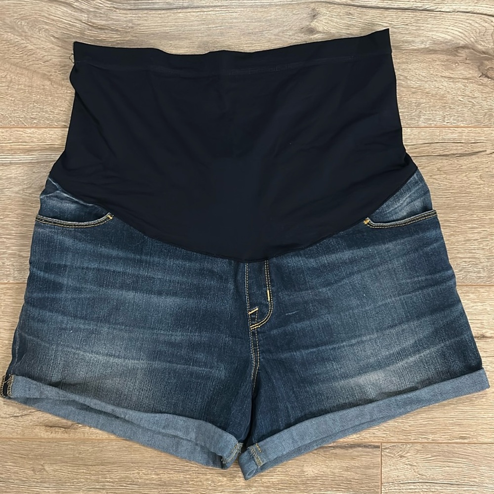 Maternity denim shorts